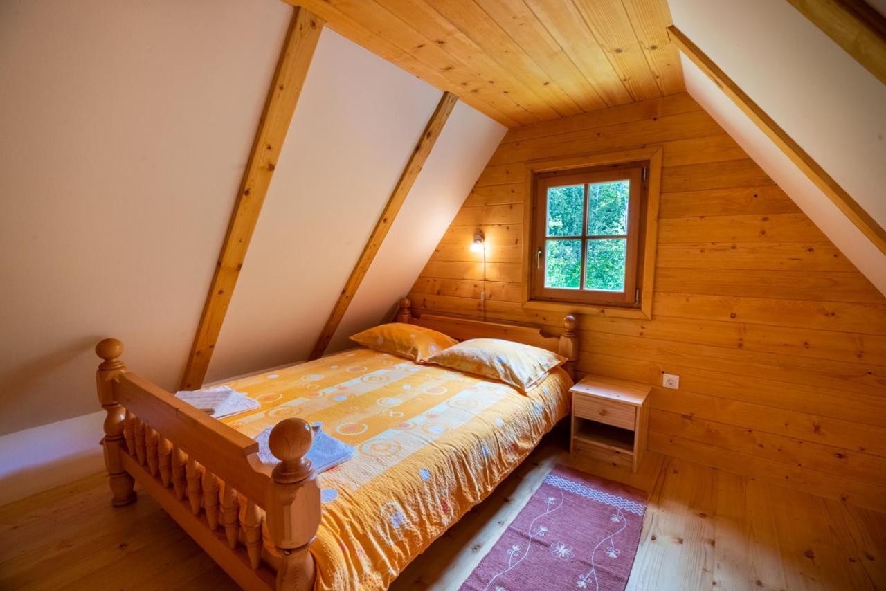 Cottages Kravanja Trenta Exterior photo