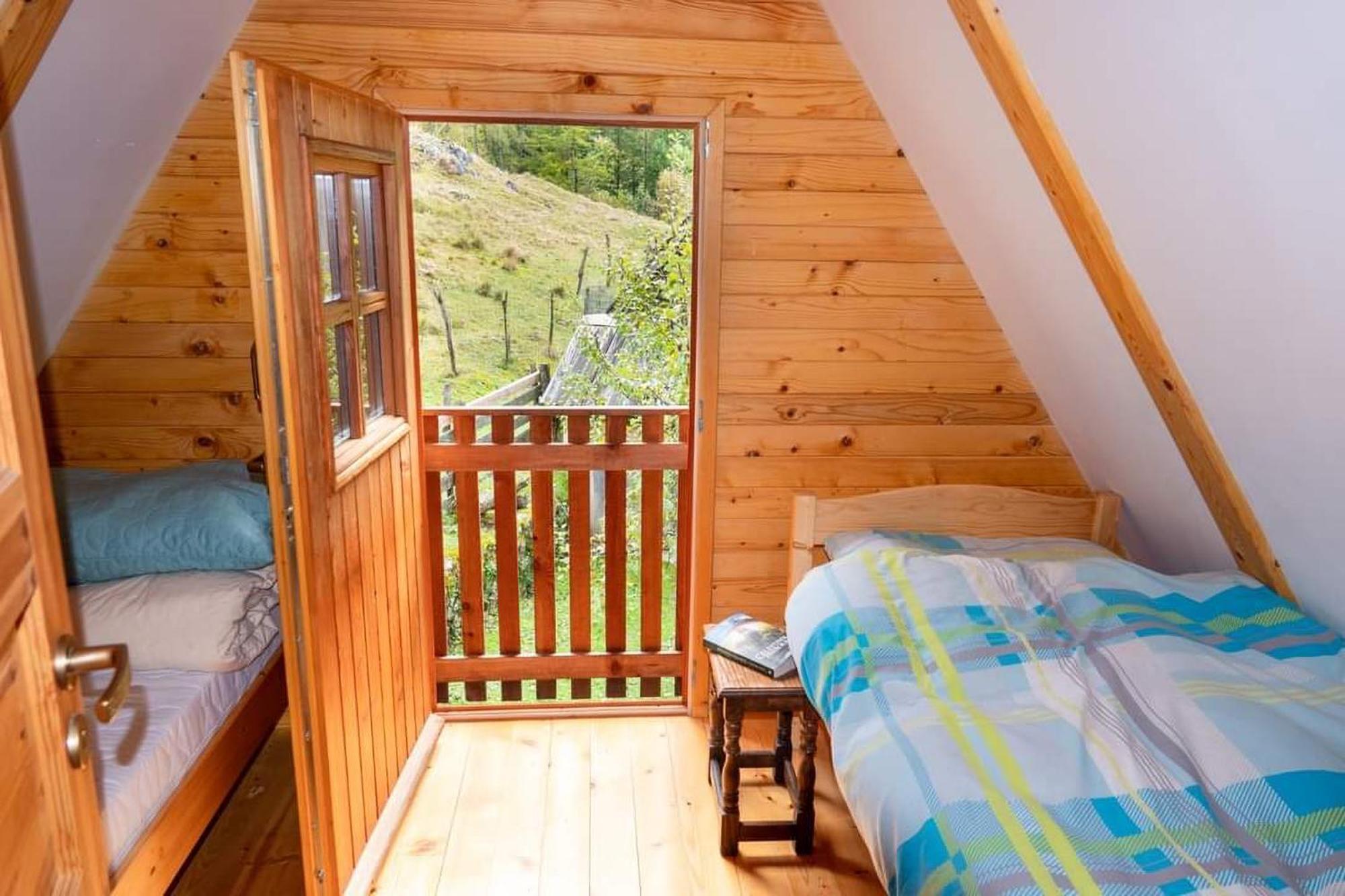Cottages Kravanja Trenta Exterior photo